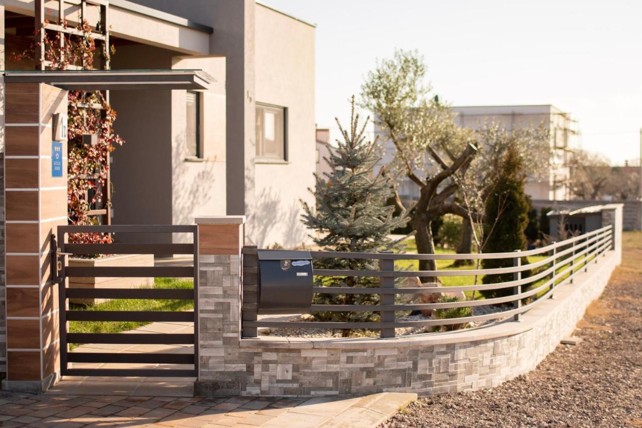 Villa Monteci 2052 Galižana Zewnętrze zdjęcie