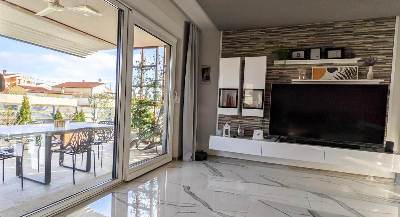 Villa Monteci 2052 Galižana Zewnętrze zdjęcie